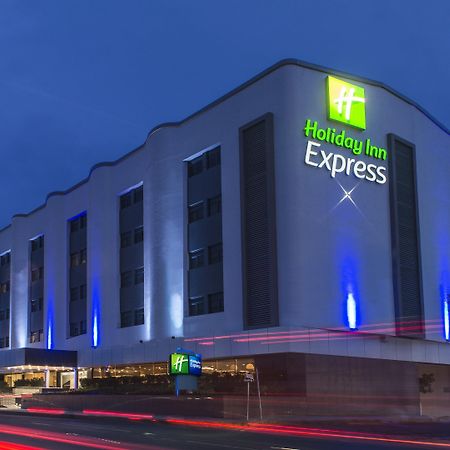 Holiday Inn Express Mexico- Toreo, an IHG Hotel Exterior foto