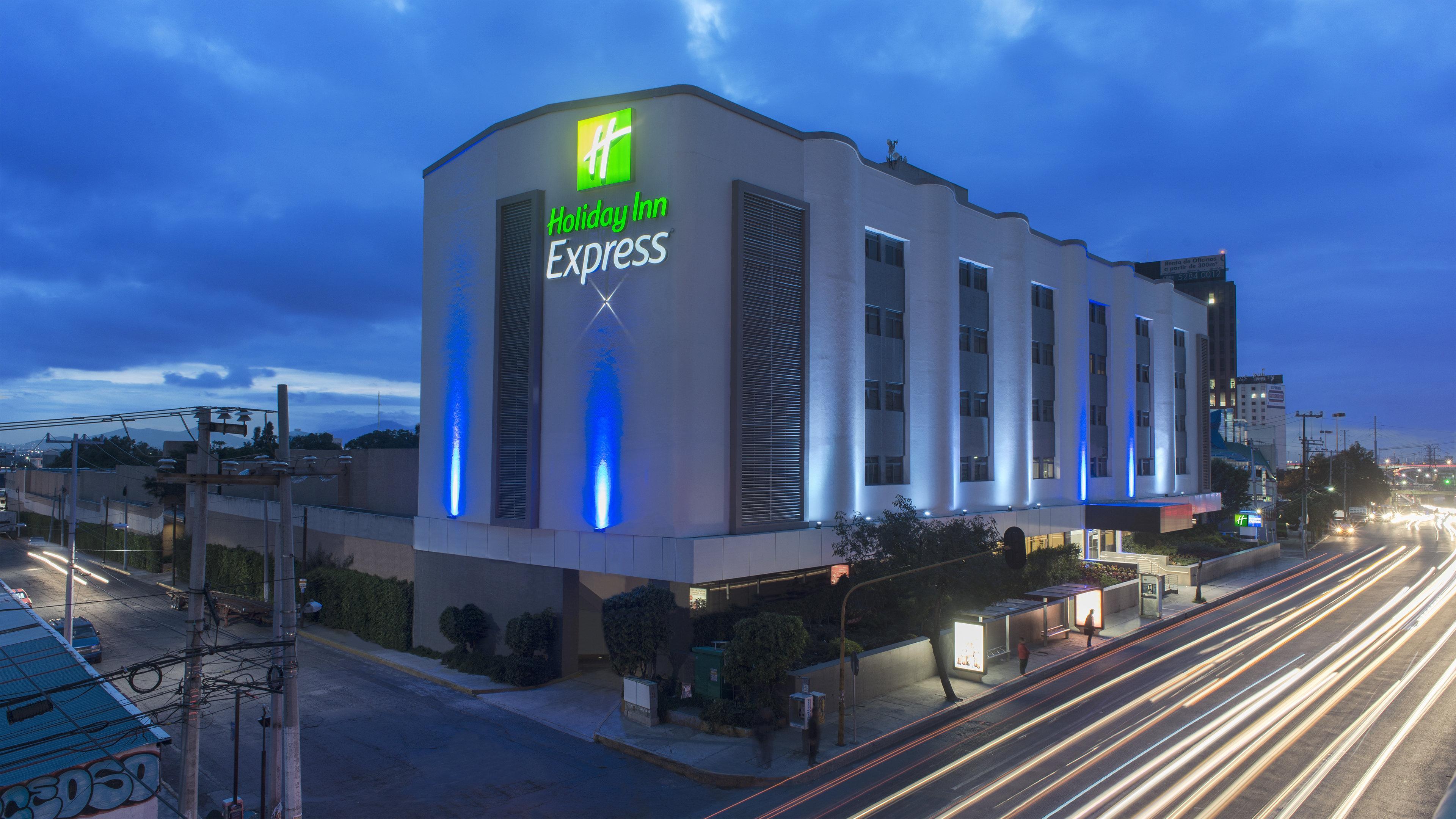 Holiday Inn Express Mexico- Toreo, an IHG Hotel Exterior foto